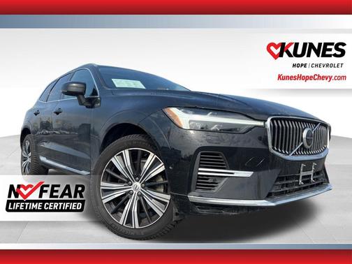 2022 Volvo XC60 Recharge Plug-In Hybrid T8 Inscription