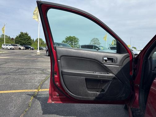 Dune Pearl Clearcoat Metallic 2006 Ford Fusion SE