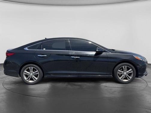 Phantom Black 2018 Hyundai SONATA Limited
