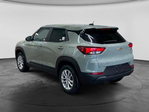 Cacti Green 2026 Chevrolet Trailblazer LS