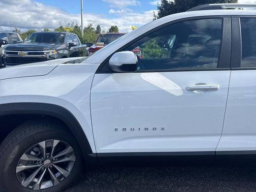 2026 Chevrolet Equinox 1LT