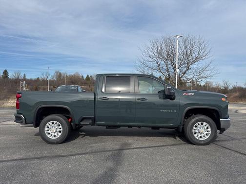 Cypress Gray 2026 Chevrolet Silverado 2500 LT