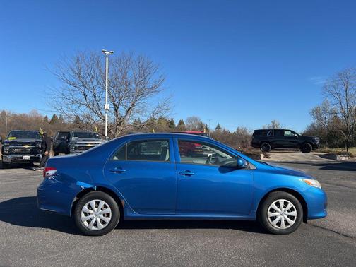 2010 Toyota Corolla LE