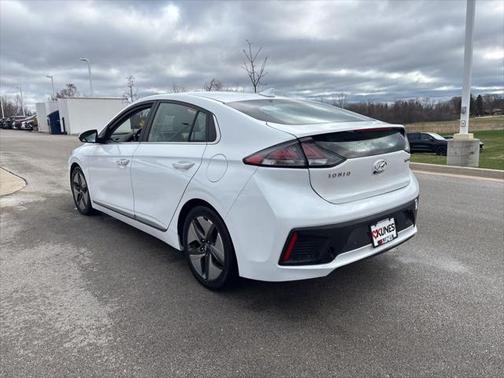 2021 Hyundai IONIQ Hybrid Limited
