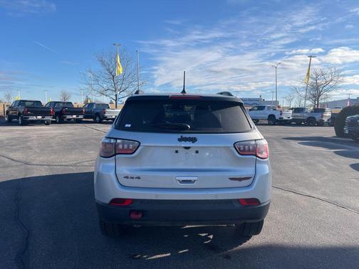 2024 Jeep Compass Trailhawk