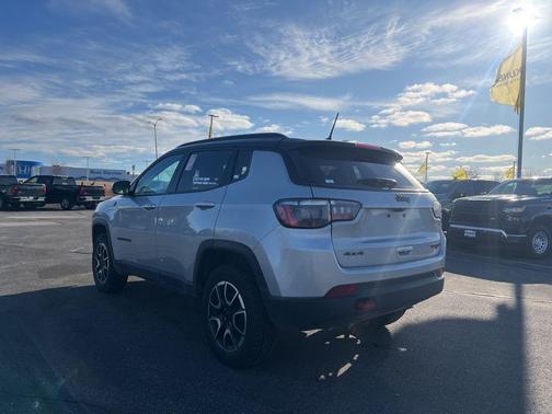 2024 Jeep Compass Trailhawk