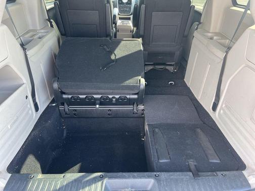 2011 Chrysler Town & Country Touring