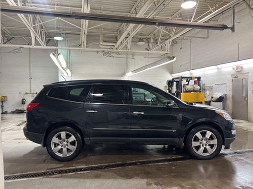 2009 Chevrolet Traverse LTZ