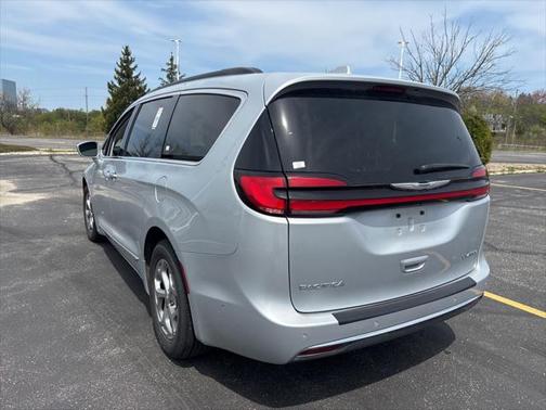 2022 Chrysler Pacifica Limited