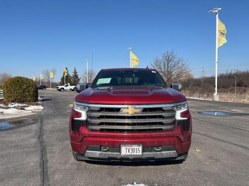 2022 Chevrolet Silverado 1500 High Country