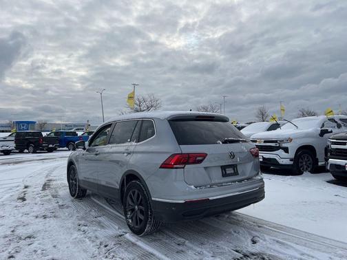 2023 Volkswagen Tiguan 2.0T SE 4MOTION