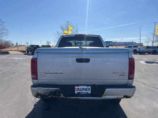 2004 Dodge Ram 1500 SLT Quad Cab