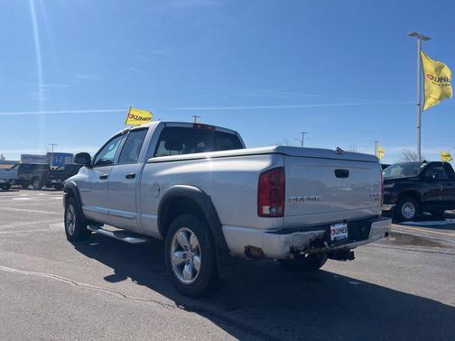 2004 Dodge Ram 1500 SLT Quad Cab