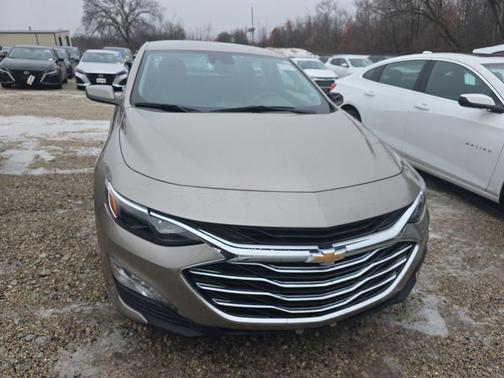 Mineral Gray Metallic 2024 Chevrolet Malibu FWD 1LT