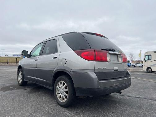 Platinum Metallic 2005 Buick Rendezvous CXL