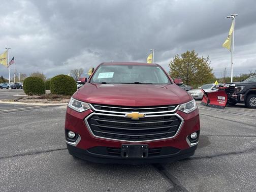 Cajun Red Tintcoat 2021 Chevrolet Traverse LT Leather