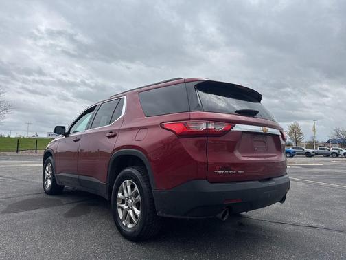 Cajun Red Tintcoat 2021 Chevrolet Traverse LT Leather