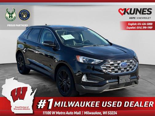 Agate Black Metallic 2022 Ford Edge Titanium