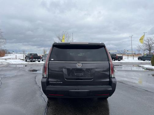 2015 Cadillac Escalade ESV Premium