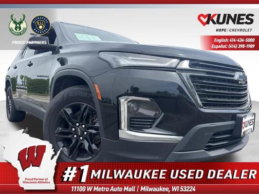 Mosaic Black Metallic 2023 Chevrolet Traverse LS