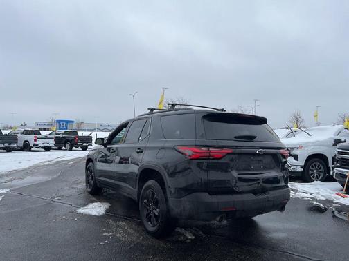 2023 Chevrolet Traverse LS