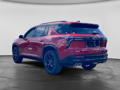 Radiant Red Tintcoat 2026 Chevrolet Traverse RS