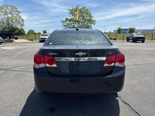 Black Granite Metallic 2016 Chevrolet Cruze Limited 1LT