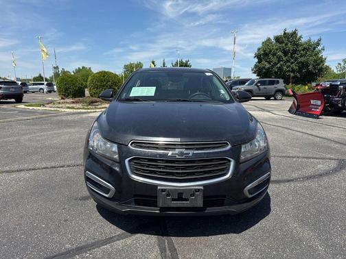Black Granite Metallic 2016 Chevrolet Cruze Limited 1LT