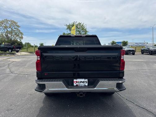 Black 2021 Chevrolet Silverado 1500 LT