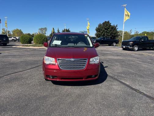 2010 Chrysler Town & Country Touring