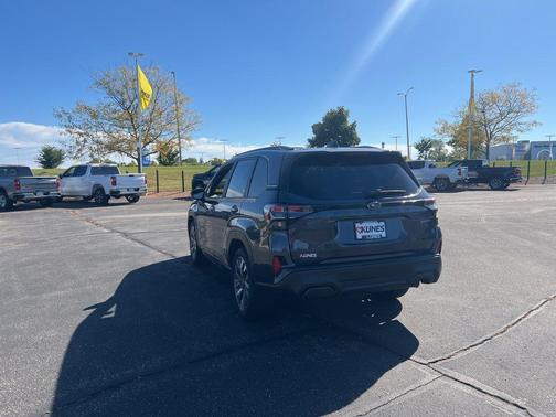 2025 Subaru Forester Touring