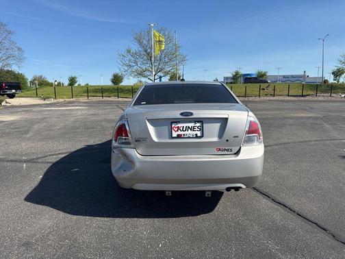 Silver Birch Clearcoat Metallic 2008 Ford Fusion SE