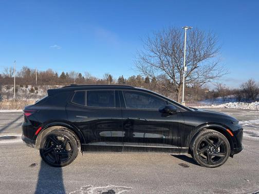 2024 Chevrolet Equinox EV RS