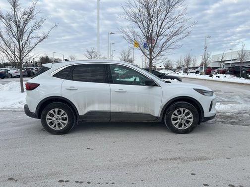 OXFORD WHITE 2024 Ford Escape Active