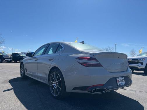 2024 Genesis G70 2.5T AWD