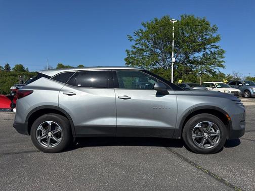 Sterling Gray Metallic 2025 Chevrolet Blazer 2LT