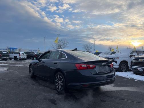 2017 Chevrolet Malibu 1LT