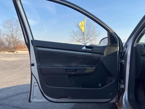 2007 Volkswagen Rabbit Base