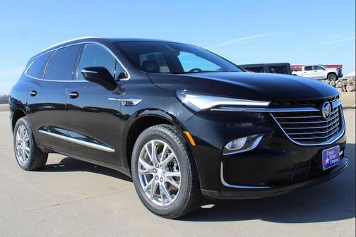 2022 Buick Enclave AWD Essence