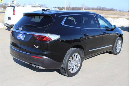 2022 Buick Enclave AWD Essence