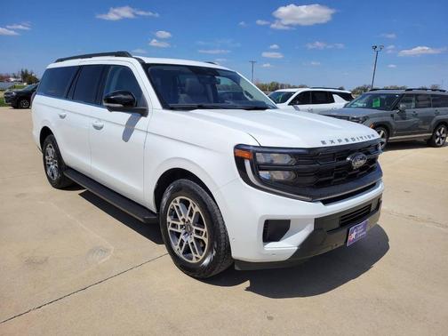 Oxford White 2025 Ford Expedition Max Active 4x4