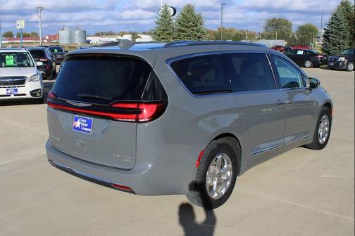 2021 Chrysler Pacifica Limited