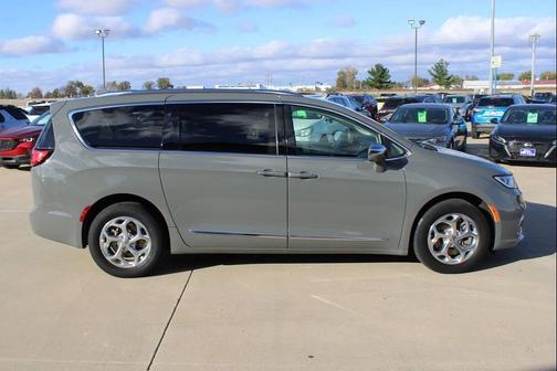 2021 Chrysler Pacifica Limited