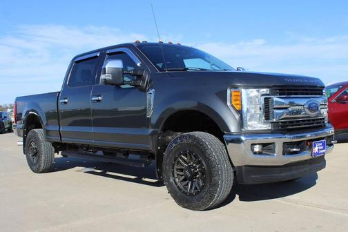 2017 Ford F-250 XLT
