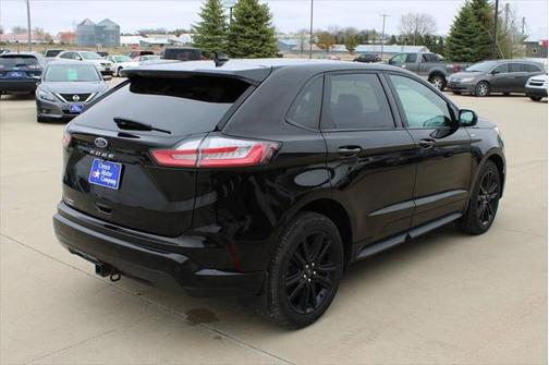 2022 Ford Edge ST Line