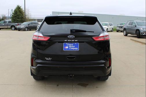 2022 Ford Edge ST Line