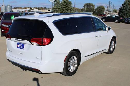2018 Chrysler Pacifica Touring-L Plus