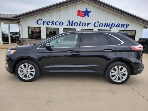 Agate Black 2020 Ford Edge Titanium