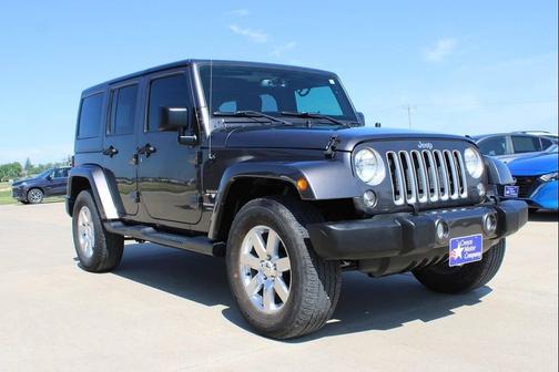 Granite Crystal Metallic Clear Coat 2018 Jeep Wrangler JK Unlimited Sahara