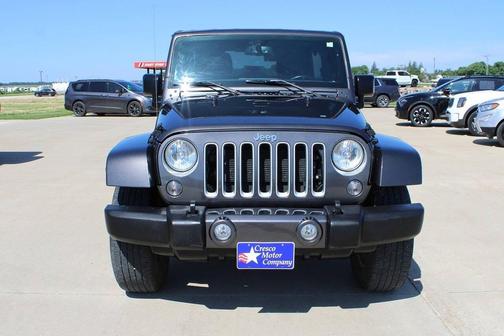 Granite Crystal Metallic Clear Coat 2018 Jeep Wrangler JK Unlimited Sahara